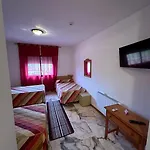 P Residencia Pividal בית הארחה