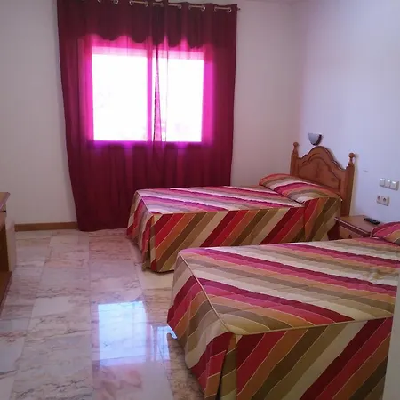 Konukevi P Residencia Pividal 3*