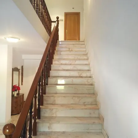 P Residencia Pividal Guest house Picarana