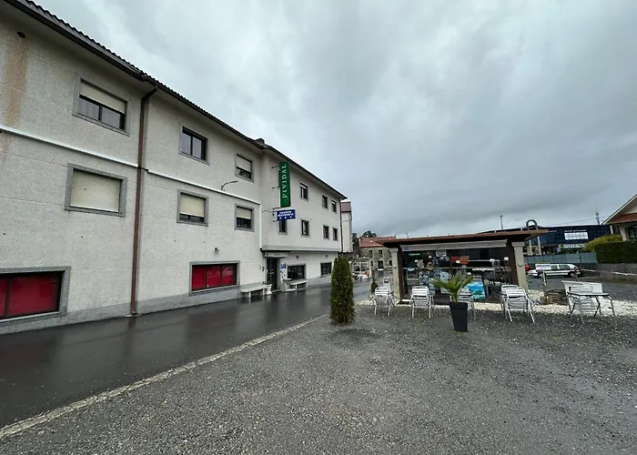 Πανσιόν P Residencia Pividal Picaraña