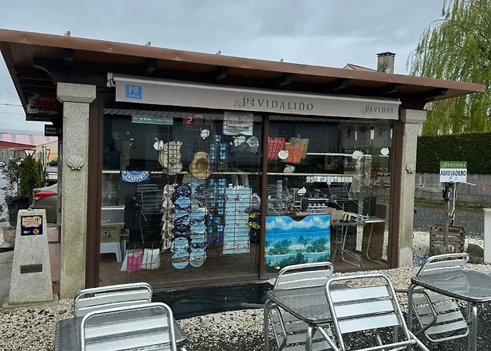 P Residencia Pividal Πανσιόν Picaraña