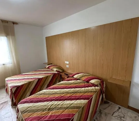 Πανσιόν P Residencia Pividal