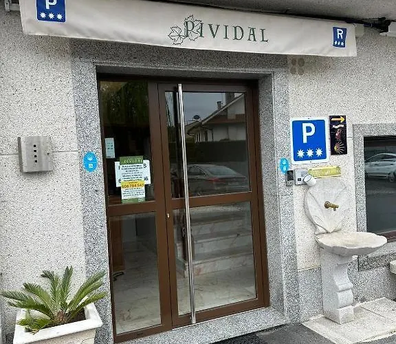 Πανσιόν P Residencia Pividal
