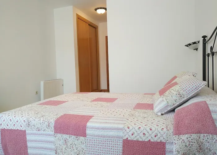 P Residencia Pividal Πανσιόν Picaraña